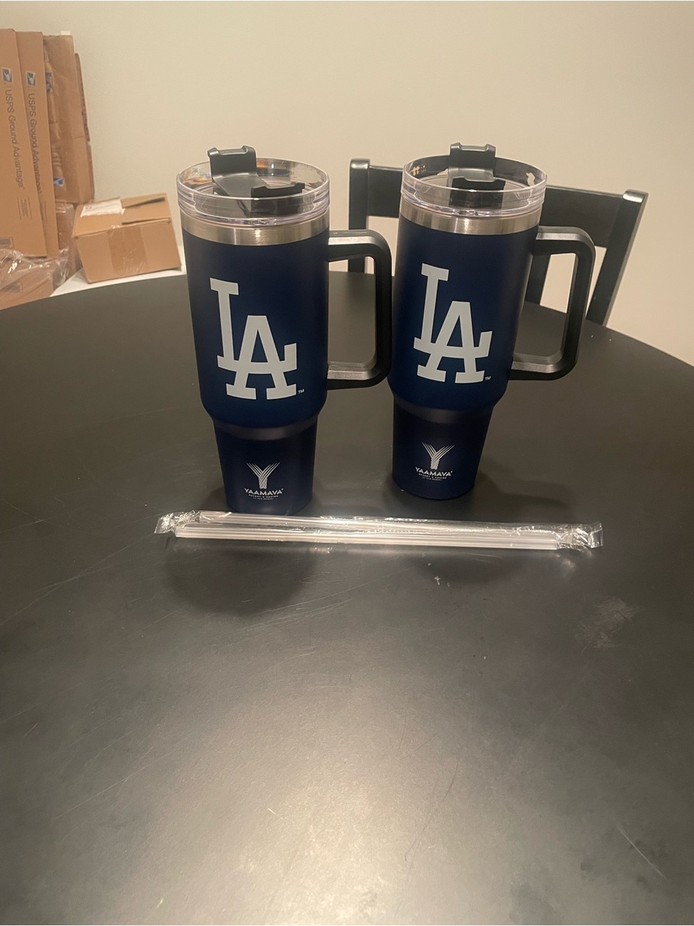 LA Stainless Steel Travel Mug with Handle - 30oz